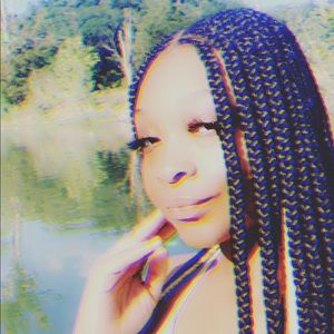 Meet your Posher, Kiara